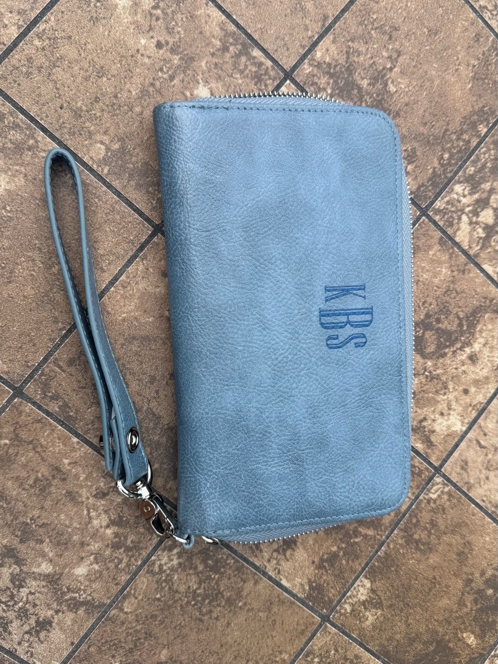 thirty-one All About the Benjamins wallet Blue with wristlet  with Monogram